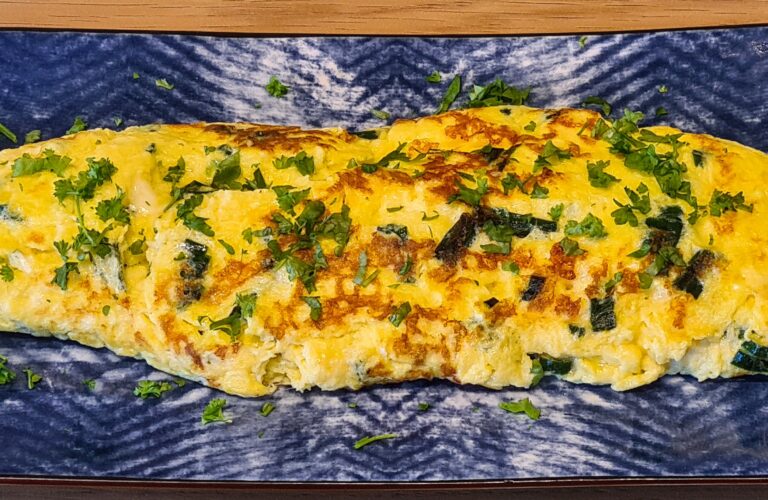 Scallions and cheese omelette