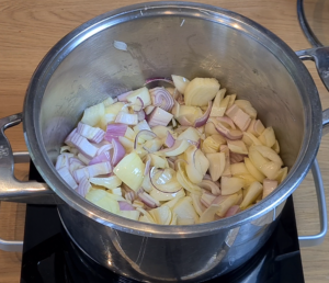 Cook Onions And Shallots