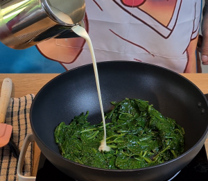 Cook spinach with cream