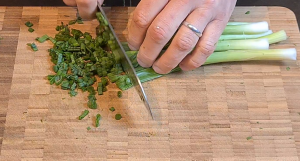 Chop Scallions