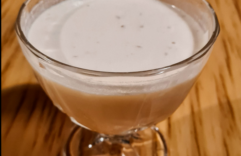 Strawberry Cream Rum Cocktail