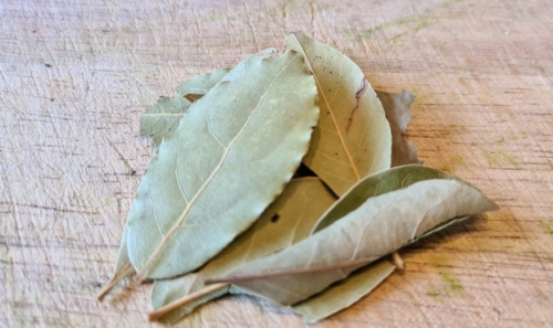 Bay leaves