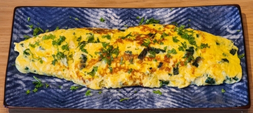 Scallions and cheese omelette