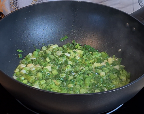 Sauté Scallions