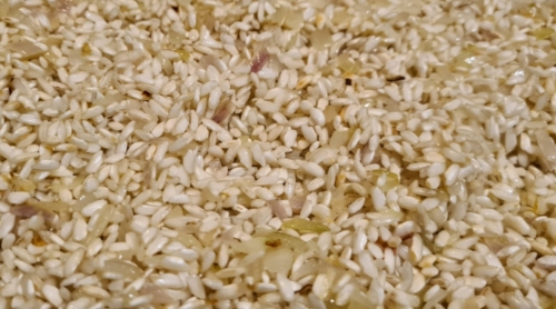 Golden rice ready to add broth