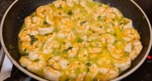 Gambas al ajillo.